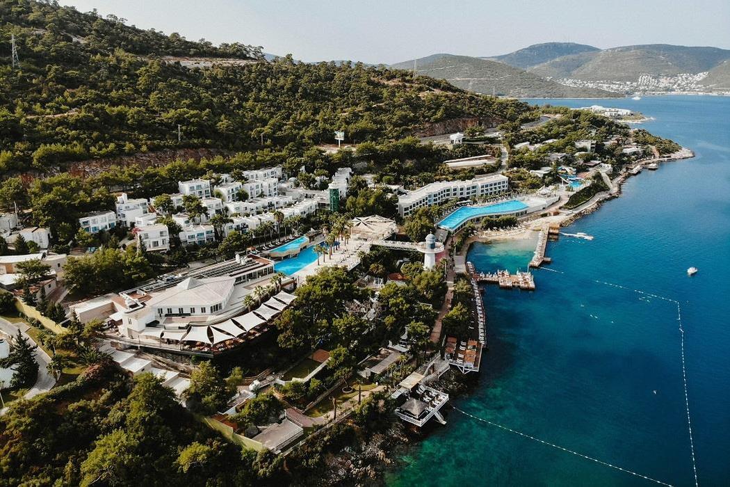 Blue Dreams Resort