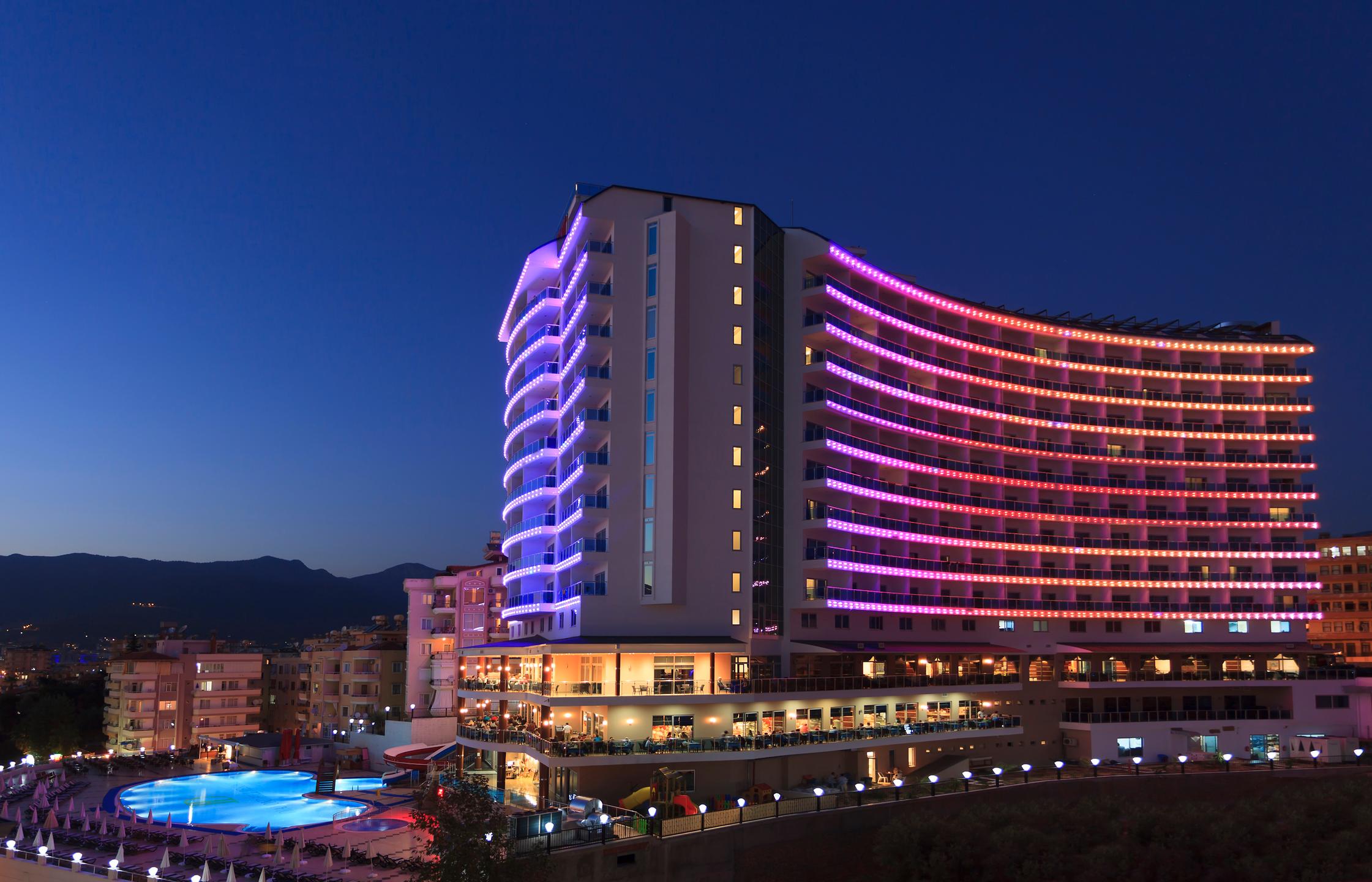 DİAMOND HİLL RESORT 